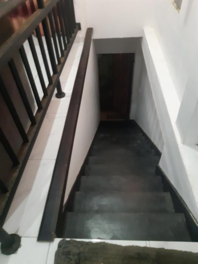 Hotel Surf Corner Matara Esterno foto