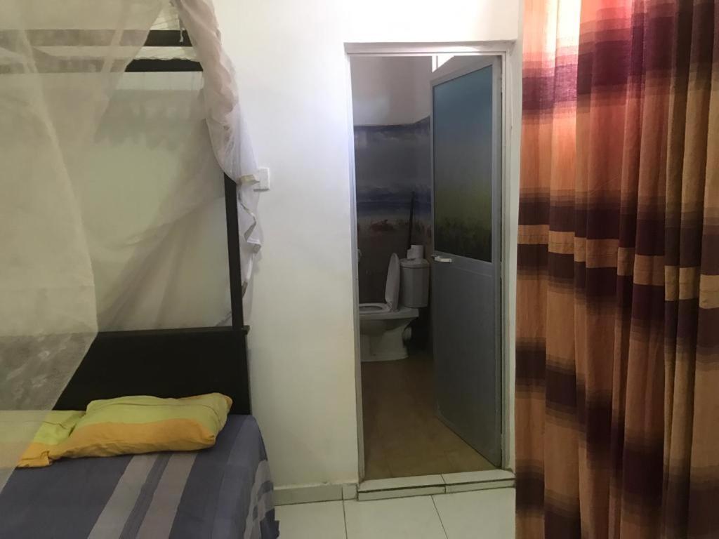 Hotel Surf Corner Matara Esterno foto